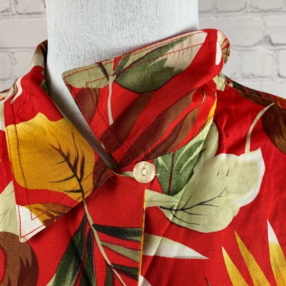 VINTAGE BASIC EDITIONS Hawaiian Shirt Red Button Down with Short Sleeves - Picture 5 of 13
